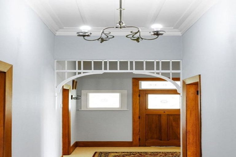 Photo of property in 41 Queen Street, Cambridge, 3434