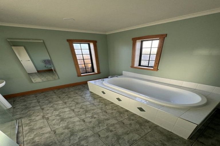 Photo of property in 110 Rototuna Road, Rototuna, Hamilton, 3210