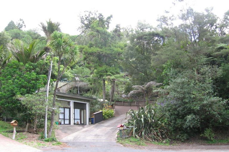 Photo of property in 40 Wood Bay Road, Titirangi, Auckland, 0604