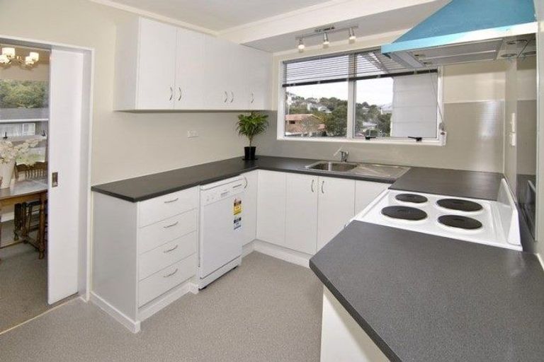 Photo of property in 41a Cortina Avenue, Johnsonville, Wellington, 6037