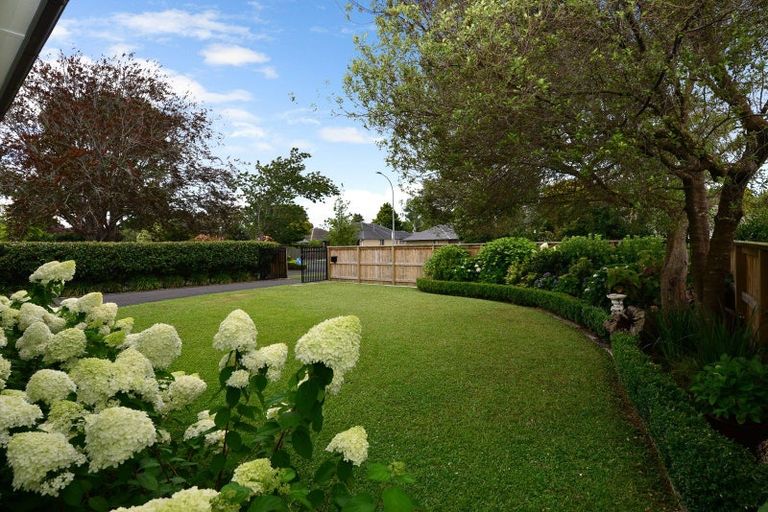 Photo of property in 25 Casey Avenue, Fairfield, Hamilton, 3214