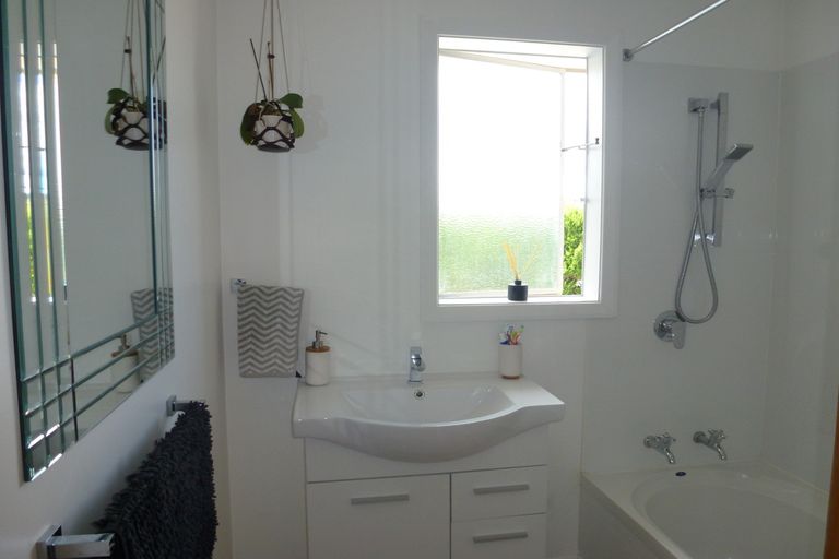 Photo of property in 5 Royal Terrace, Alexandra, 9320