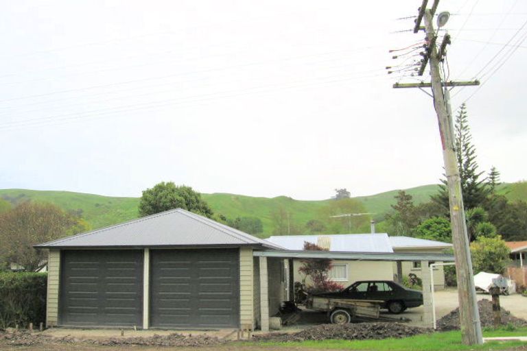 Photo of property in 40 Lysnar Street, Okitu, Gisborne, 4010