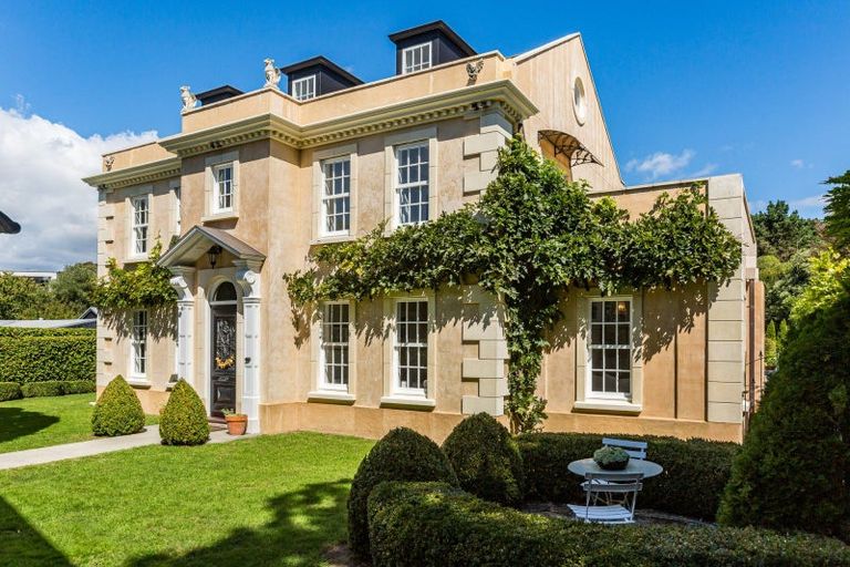 Photo of property in 70 Te Moana Road, Waikanae Beach, Waikanae, 5036