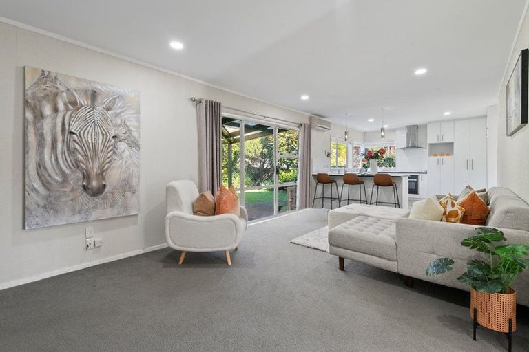 Photo of property in 13 Kuripaka Crescent, The Gardens, Auckland, 2105