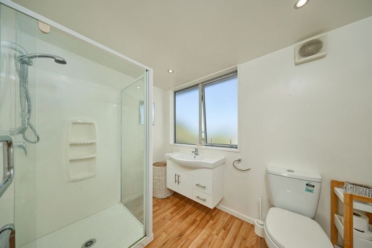 Photo of property in 2/5 Kotuku Road, South Bay, Kaikoura, 7300
