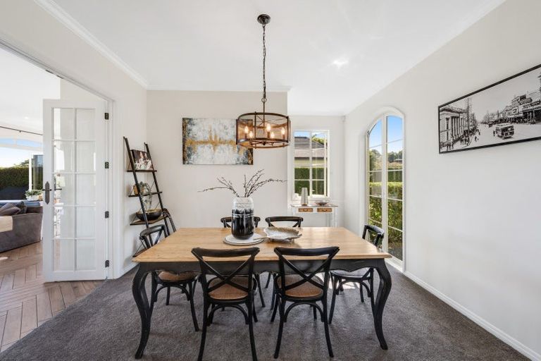 Photo of property in 204 Broomfields Road, Whitford, Howick, 2571