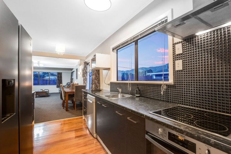 Photo of property in 188 Wellington Road, Wainuiomata, Lower Hutt, 5014