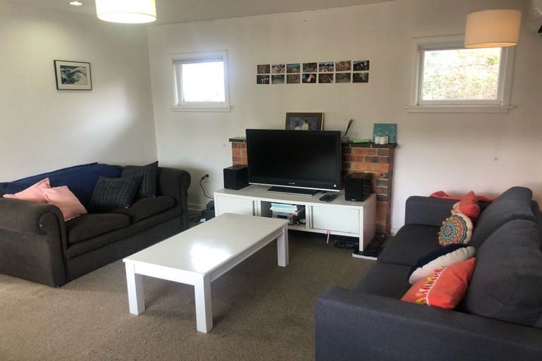 Photo of property in 64 Waimairi Road, Upper Riccarton, Christchurch, 8041