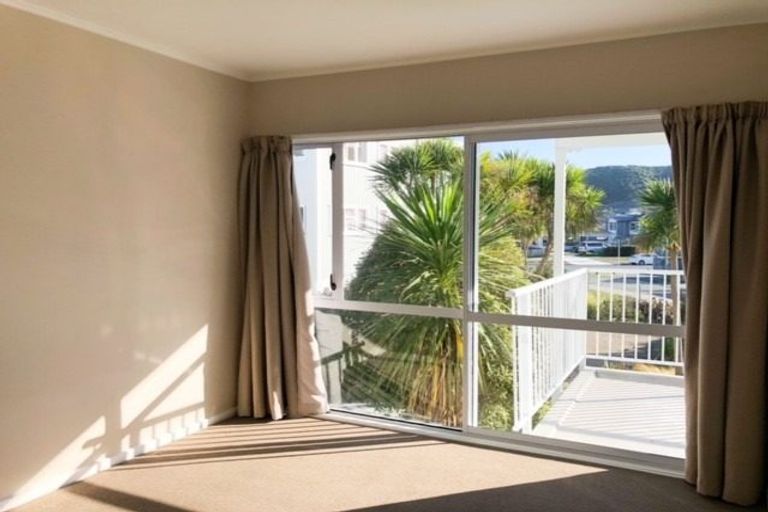 Photo of property in 95 Farmer Crescent, Taita, Lower Hutt, 5011