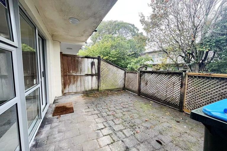 Photo of property in 2/7 Edenvale Park Road, Mount Eden, Auckland, 1024