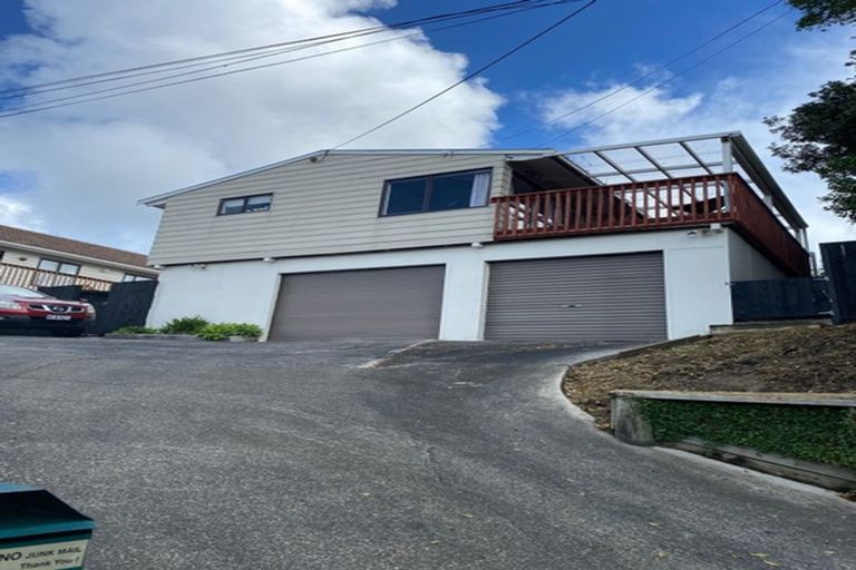 Photo of property in 5a Rimu Road, Stanmore Bay, Whangaparaoa, 0932