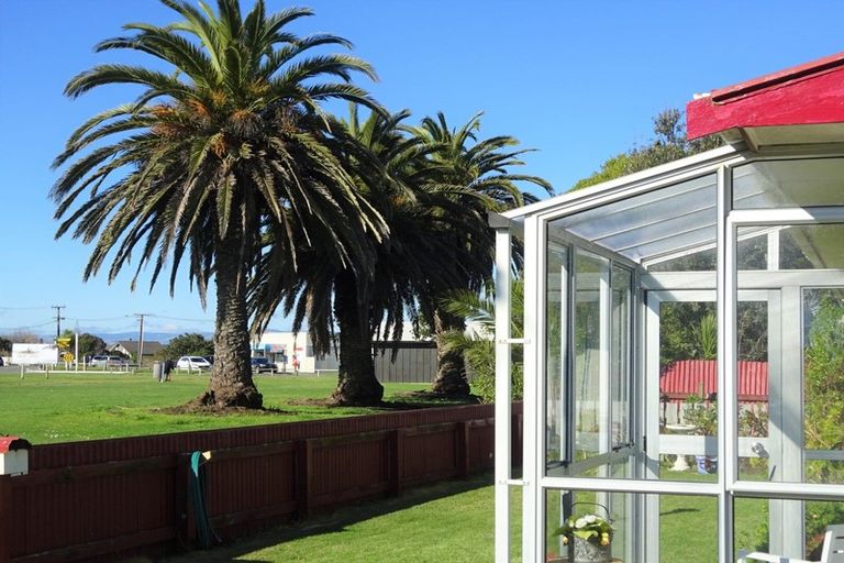 Photo of property in 66 Seabury Avenue, Foxton Beach, Foxton, 4815