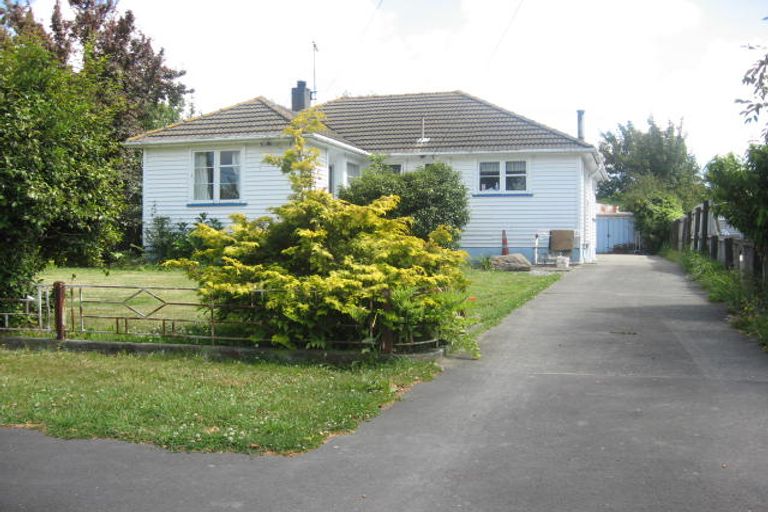 Photo of property in 6 Auburn Avenue, Upper Riccarton, Christchurch, 8041