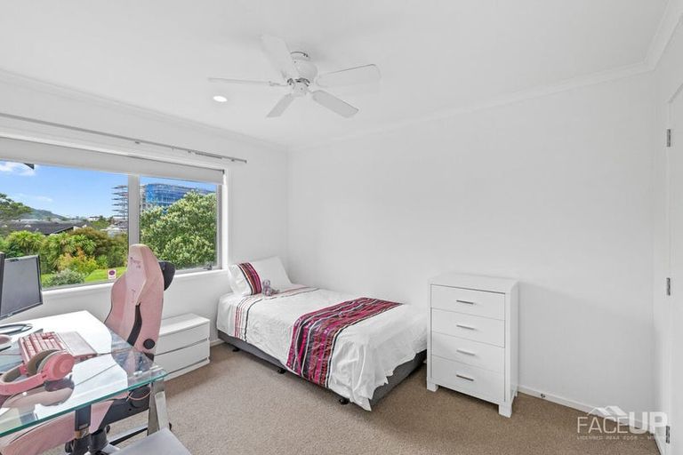 Photo of property in 33 Station Street, Hobsonville, Auckland, 0616