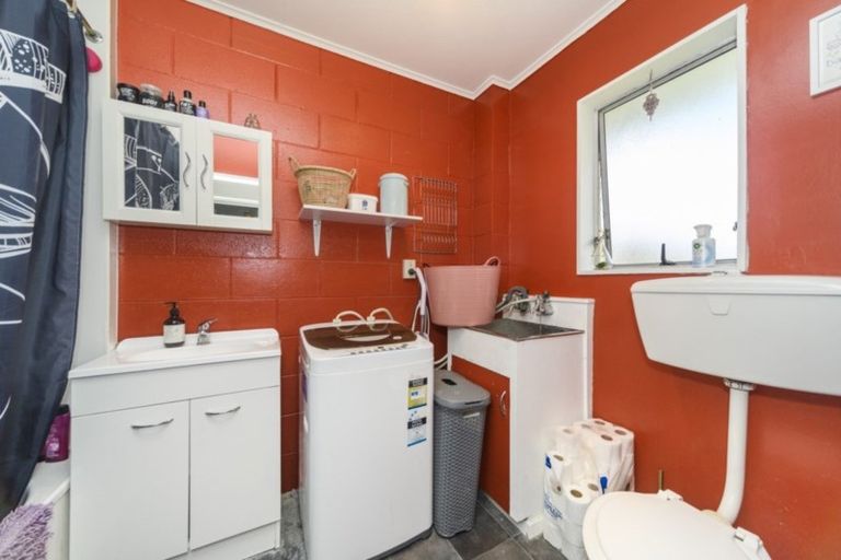 Photo of property in 8c Seaforth Avenue, Milson, Palmerston North, 4414