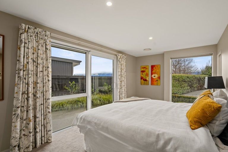 Photo of property in 7 Mallard Street, Albert Town, Wanaka, 9305