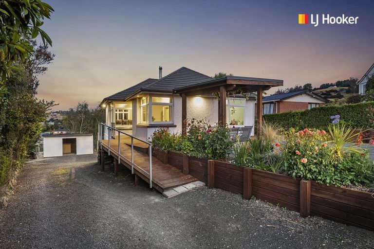 Photo of property in 12 Edinburgh Street, Green Island, Dunedin, 9018