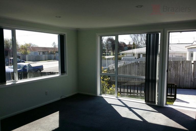 Photo of property in 1/606 Barbadoes Street, Edgeware, Christchurch, 8013