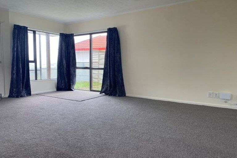 Photo of property in 14a Kentwood Drive, Woodridge, Wellington, 6037