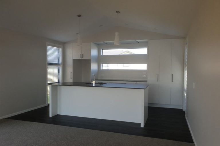 Photo of property in 56 Dunkeld Drive, Papamoa, 3118