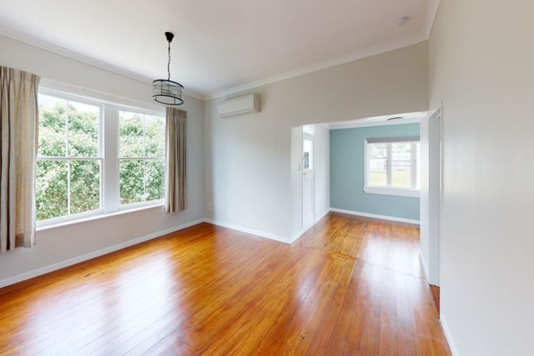 Photo of property in 9 Konini Street, Tawhero, Whanganui, 4501