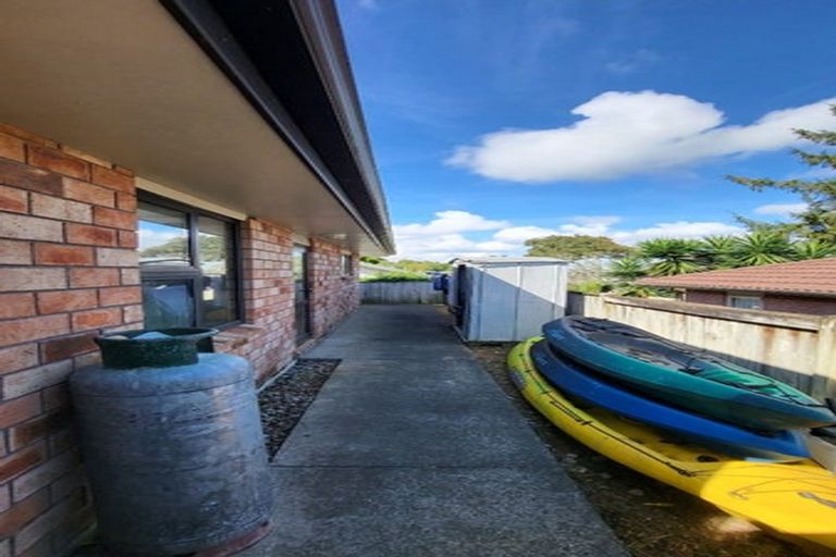 Photo of property in 17 Lili Road, Tuakau, 2121
