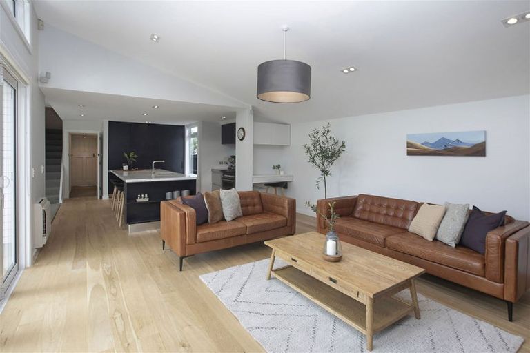 Photo of property in 43 Jacksons Road, Lyttelton, 8082