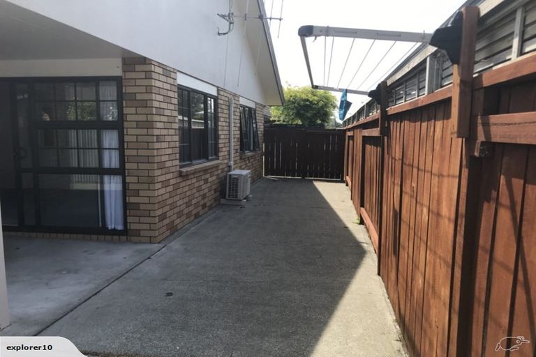 Photo of property in 6 Mckenzie Court, Terrace End, Palmerston North, 4410