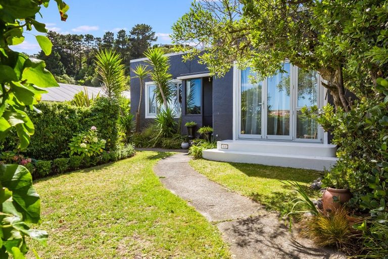 Photo of property in 138 Mana Esplanade, Paremata, Porirua, 5026