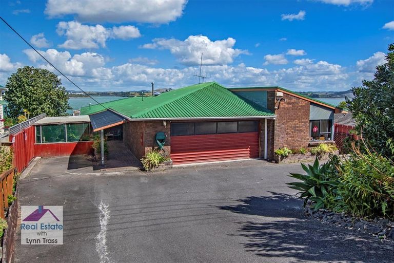 Photo of property in 21 Weir Crescent, Onerahi, Whangarei, 0110