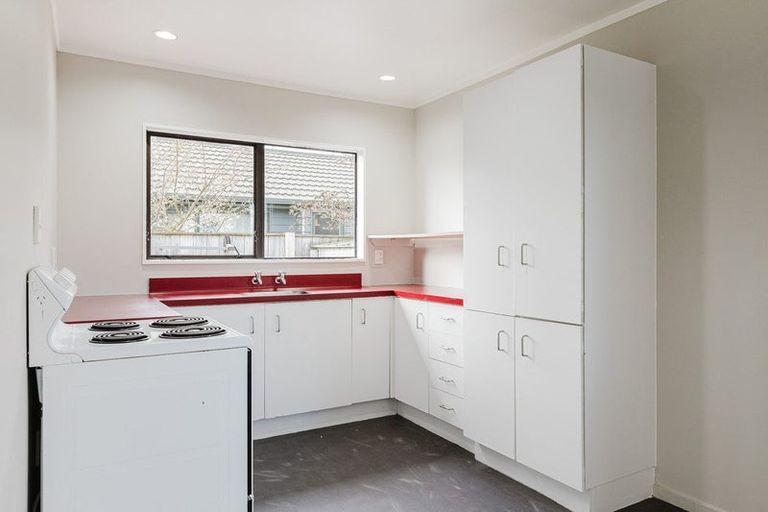 Photo of property in 42a Mcleavey Drive, Kelvin Grove, Palmerston North, 4414