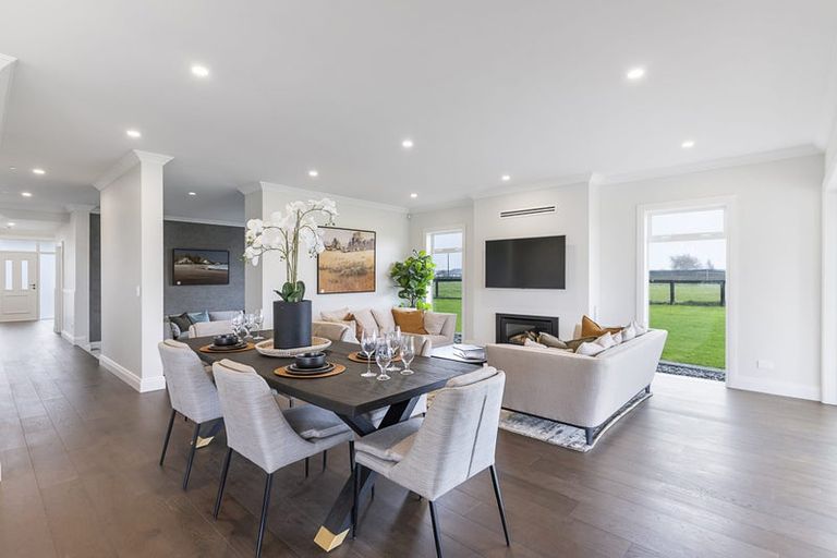 Photo of property in 4 Sunline Drive, Leamington, Cambridge, 3432