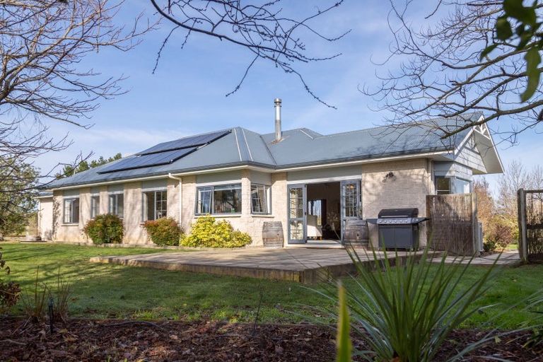 Photo of property in 15 Campbell Drive, Martinborough, 5711