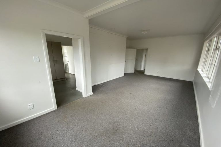 Photo of property in 1/122 Saint George Street, Papatoetoe, Auckland, 2025