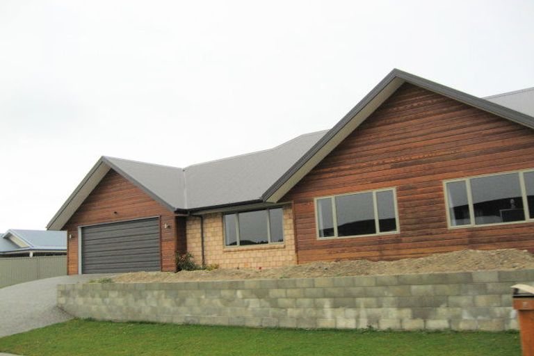 Photo of property in 2 Elizabeth Place, Clyde, 9330