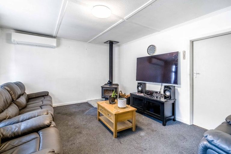 Photo of property in 84 Dipton Street, Kingswell, Invercargill, 9812