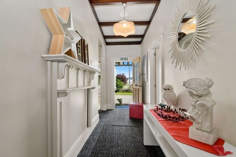 Photo of property in 100 Ranolf Street, Glenholme, Rotorua, 3010