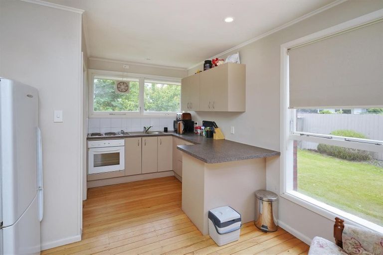 Photo of property in 182 Kendal Avenue, Burnside, Christchurch, 8053