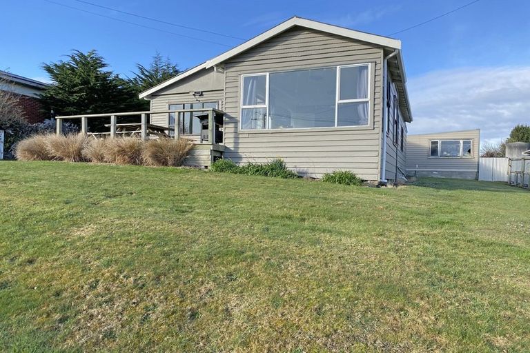 Photo of property in 5 Cargill Street, Owaka, 9535