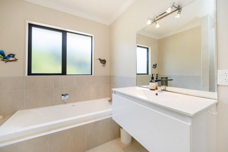 Photo of property in 572 Taonui Road, Colyton, Feilding, 4775