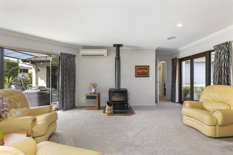 Photo of property in 27 Ventoux Way, Nukuhau, Taupo, 3330