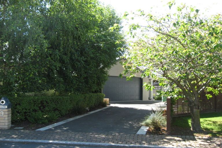 Photo of property in 3 Denley Gardens, Avonhead, Christchurch, 8042