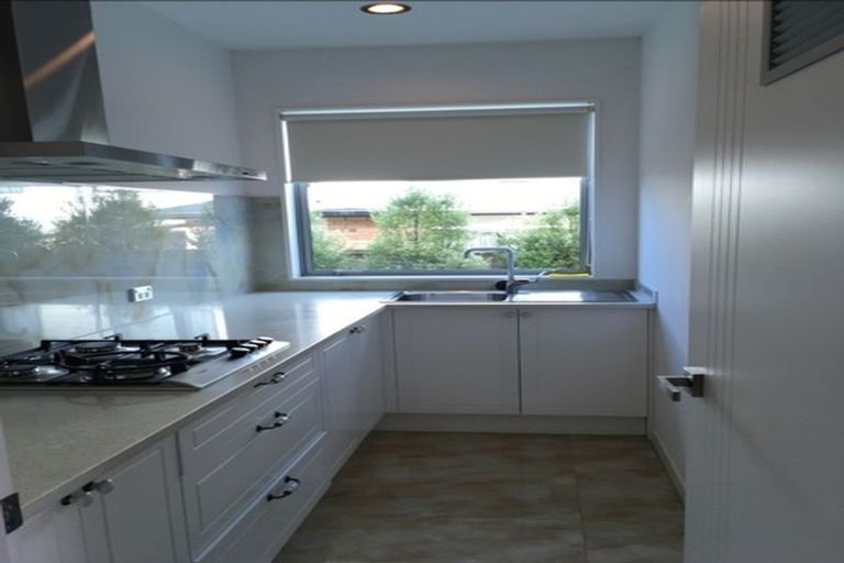 Photo of property in 50 Huntington Park Drive, Greenhithe, Auckland, 0632