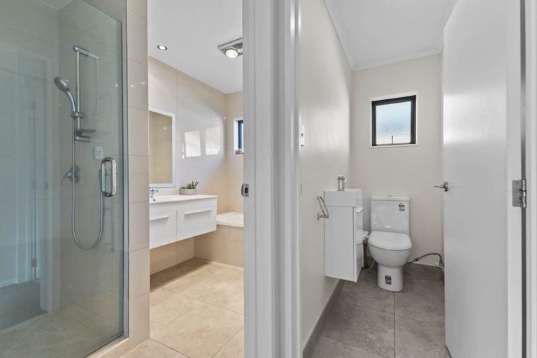 Photo of property in 29 Tarapiroe Avenue, Takanini, 2112