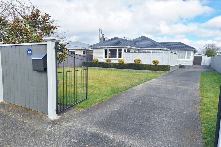 Photo of property in 28 John Street, Trentham, Upper Hutt, 5018