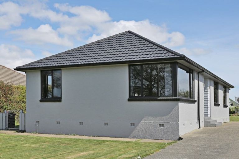 Photo of property in 16 Lyon Street, Glengarry, Invercargill, 9810