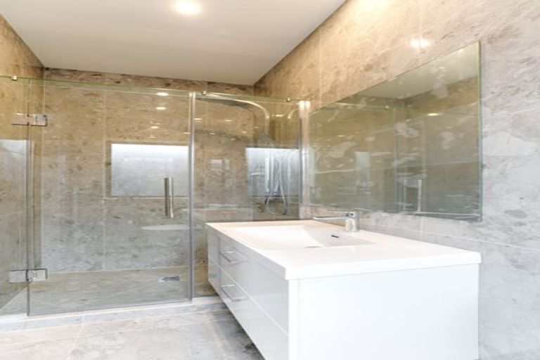 Photo of property in 11 Horokaka Street, Massey, Auckland, 0614