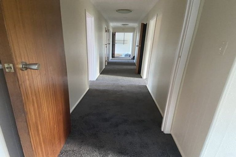 Photo of property in 3 Pedersen Place, Bucklands Beach, Auckland, 2012