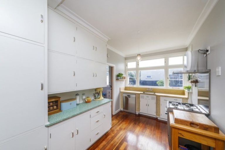 Photo of property in 536 Church Street, Terrace End, Palmerston North, 4410